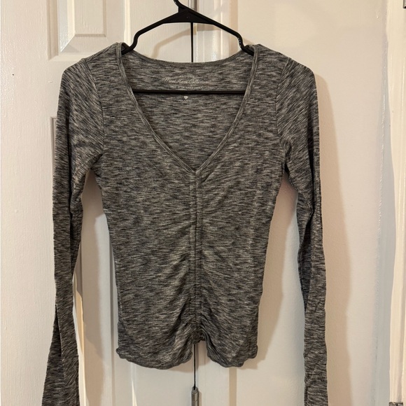Hollister Tops - Hollister V-Neck Long Sleeve Top